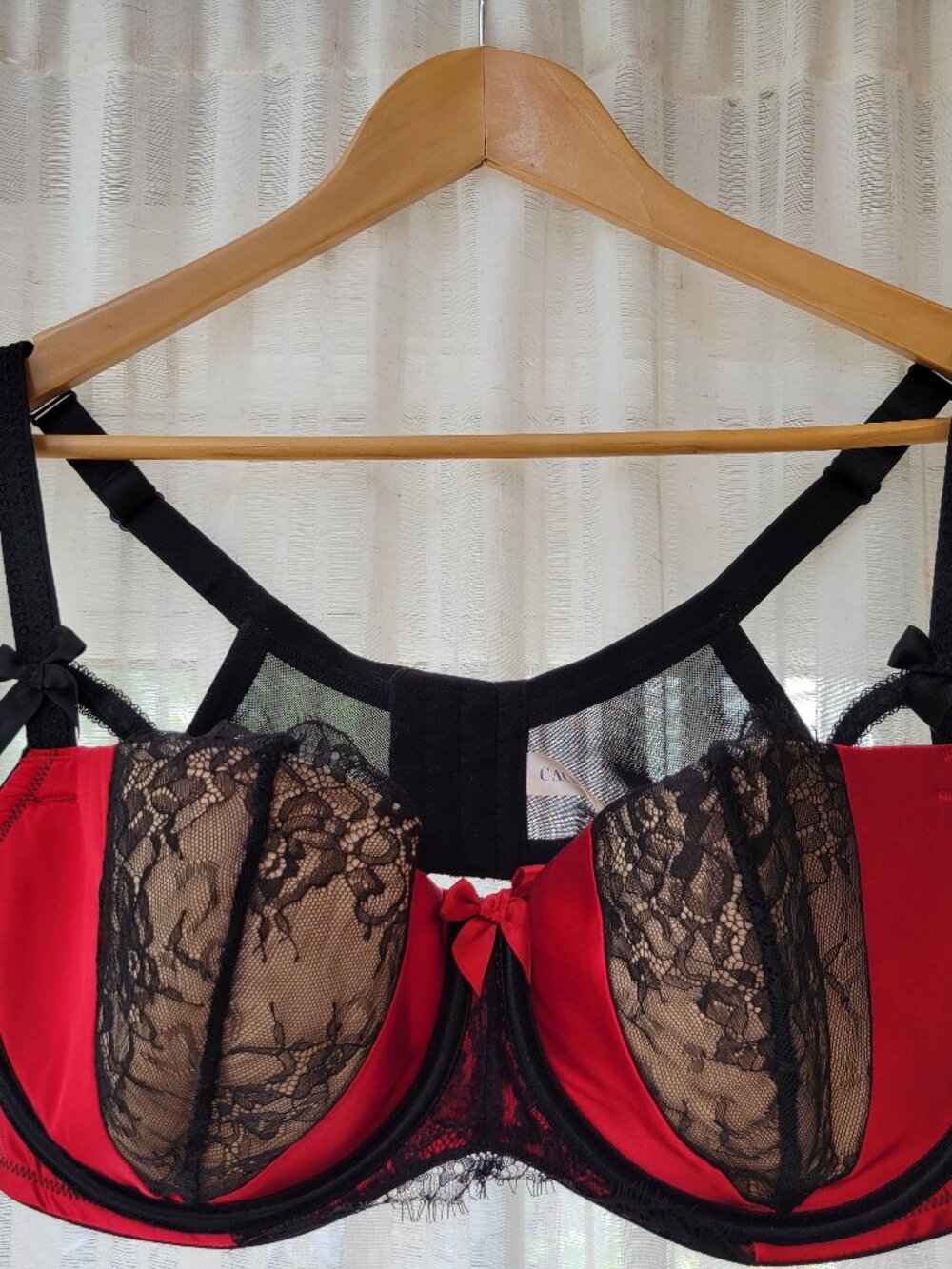 Cacique Balconette Red Satin and Lace 44D